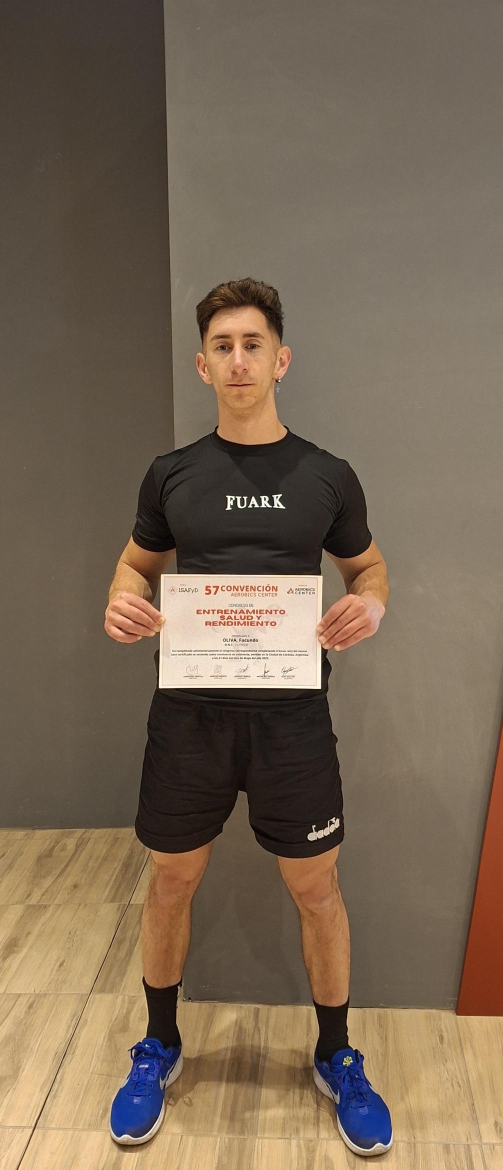 Facundo Oliva, entrenador personal (1 de 3)
